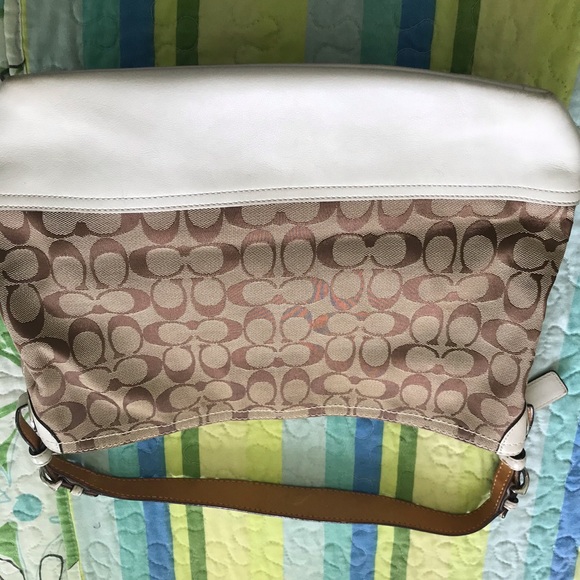 💯 % Authentic COACH HOBO BAG - Picture 2 of 6